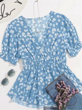 Blue Daisy Print Peplum Top